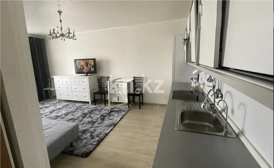 Продажа 1-комнатной квартиры, 38 м² в Астане
