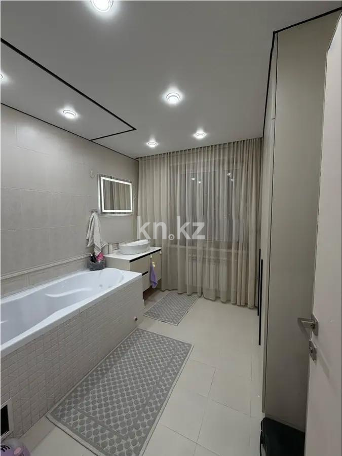 Продажа 5-комнатной квартиры, 135 м² в Караганде - фото 6