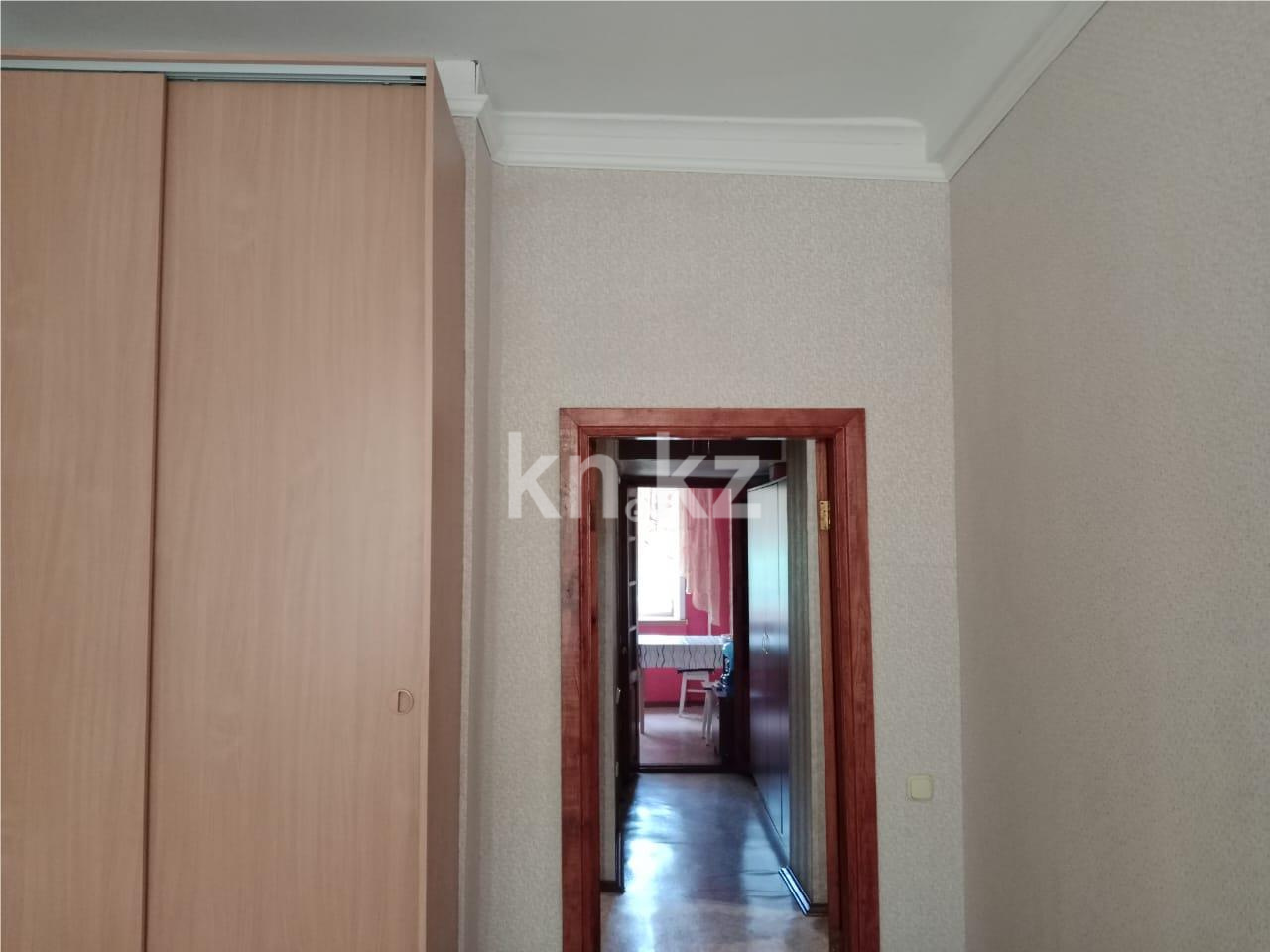 Продажа 3-комнатной квартиры, 73 м², ул. Абая в Темиртау - фото 6