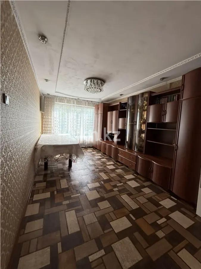 Продажа 3-комнатной квартиры, 64 м², ул. Сатпаева, дом  105 в Алматы