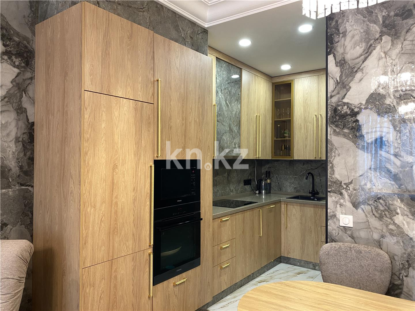 Продажа 4-комнатной квартиры, 132 м², ул. Шарля де Голля в Астане - фото 6