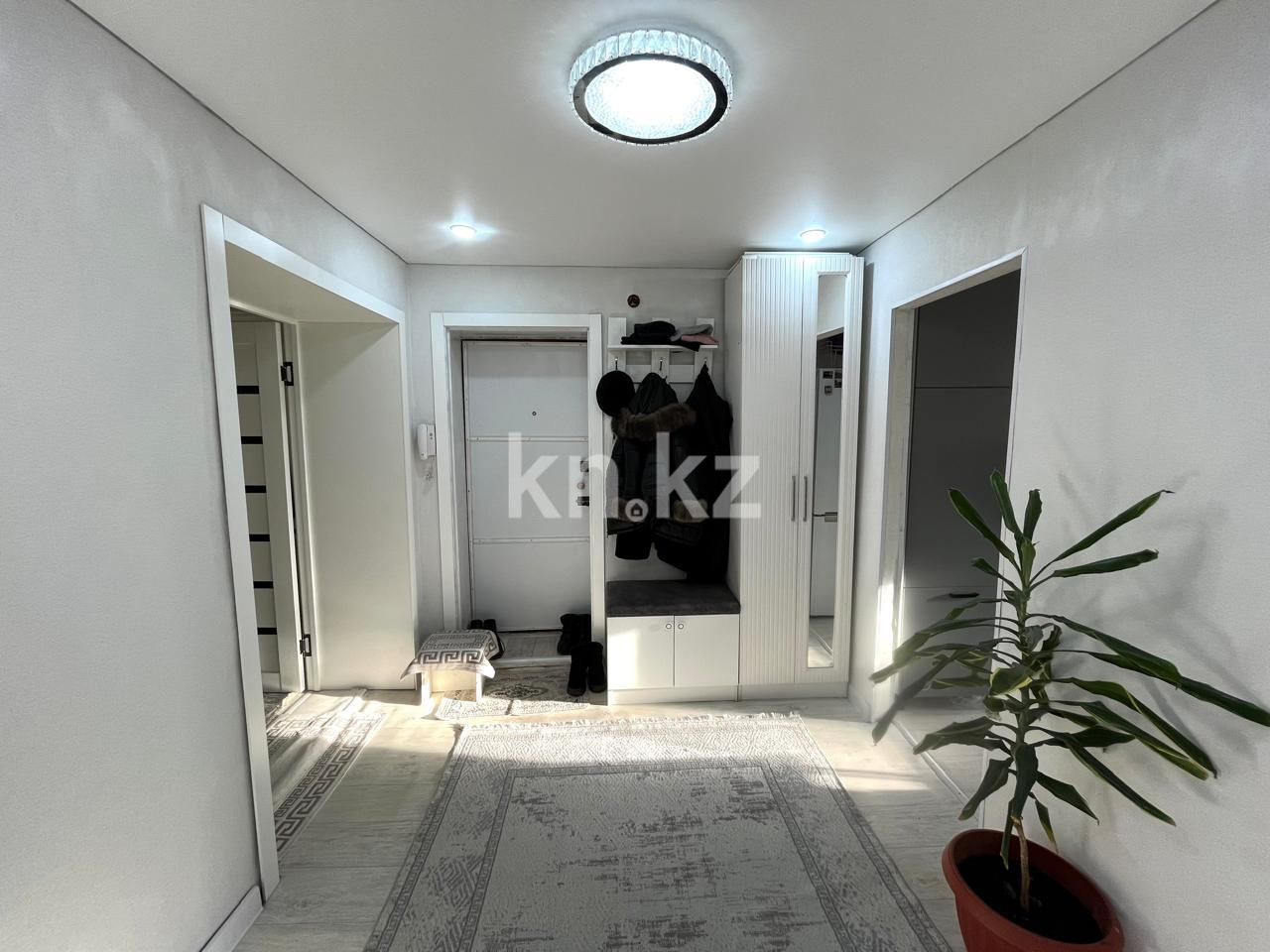 Продажа 3-комнатной квартиры, 59 м², ул. Маметовой в Караганде - фото 9