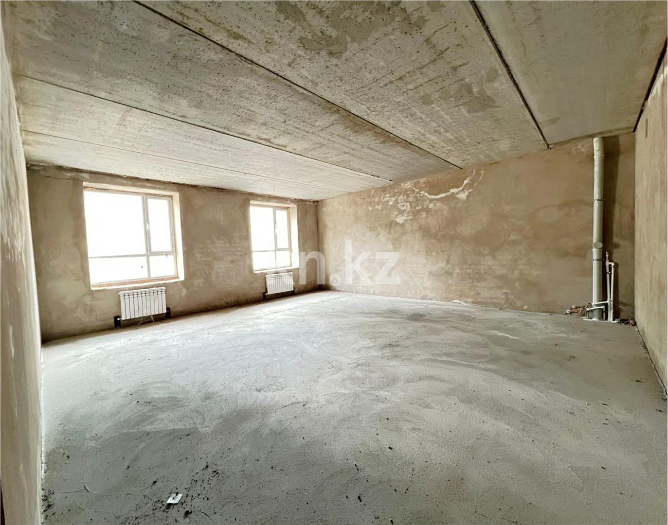 Продажа 2-комнатной квартиры, 58 м², 137 учетный квартал в Караганде - фото 2