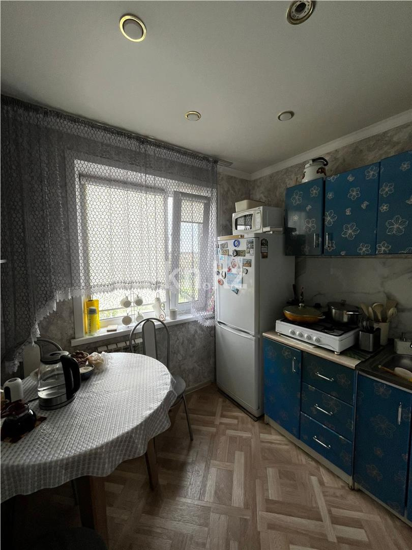 Продажа 3-комнатной квартиры, 47 м², мкр-н 15 в Караганде - фото 5