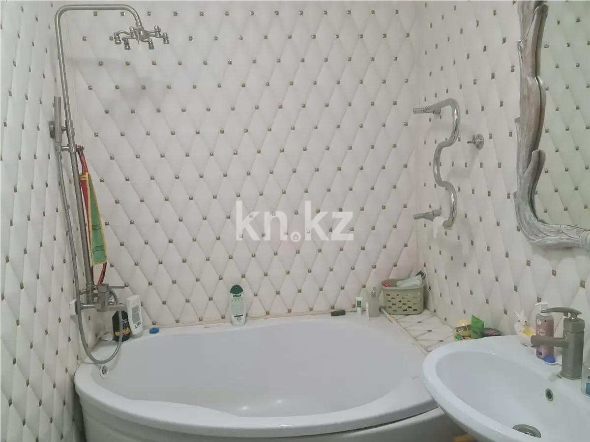 Продажа 2-комнатной квартиры, 84 м², пр. Кошкарбаева, дом  46/1 в Астане - фото 4