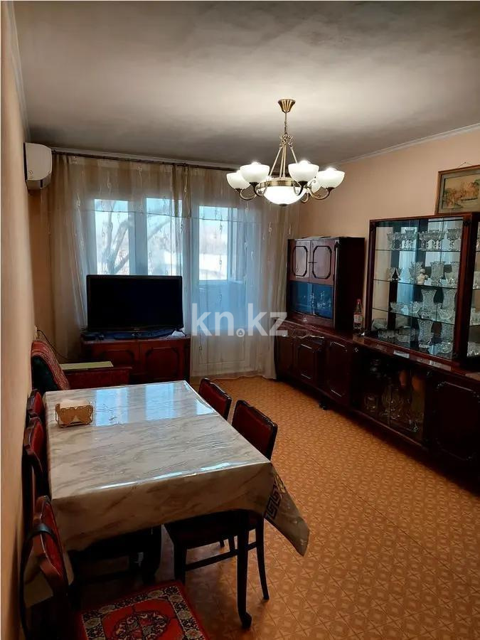 Продажа 3-комнатной квартиры, 62.1 м², мкр-н 11, дом  2 в Алматы