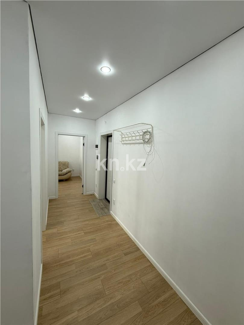 Продажа 2-комнатной квартиры, 58 м², ул. Муканова в Караганде - фото 14