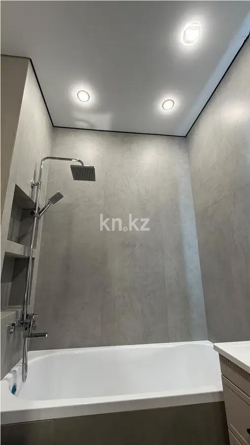 Продажа 2-комнатной квартиры, 64 м², 218 учетный квартал, дом  155 в Караганде - фото 4