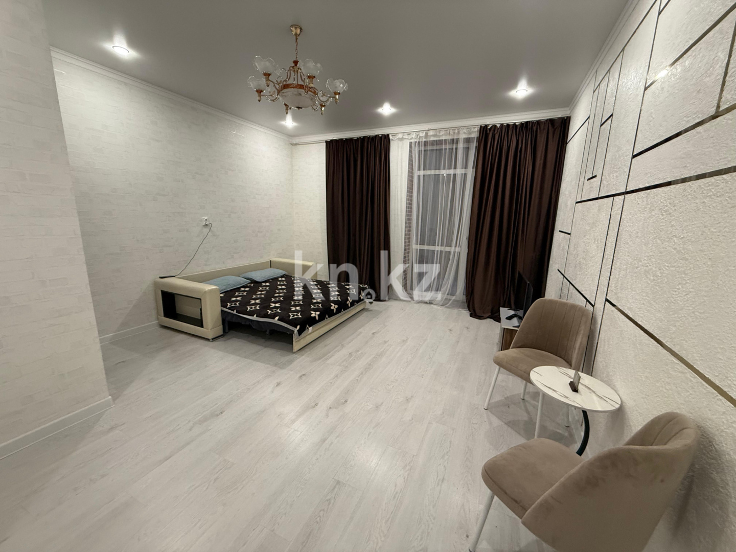 Аренда 1-комнатной квартиры посуточно, 40 м² в Астане