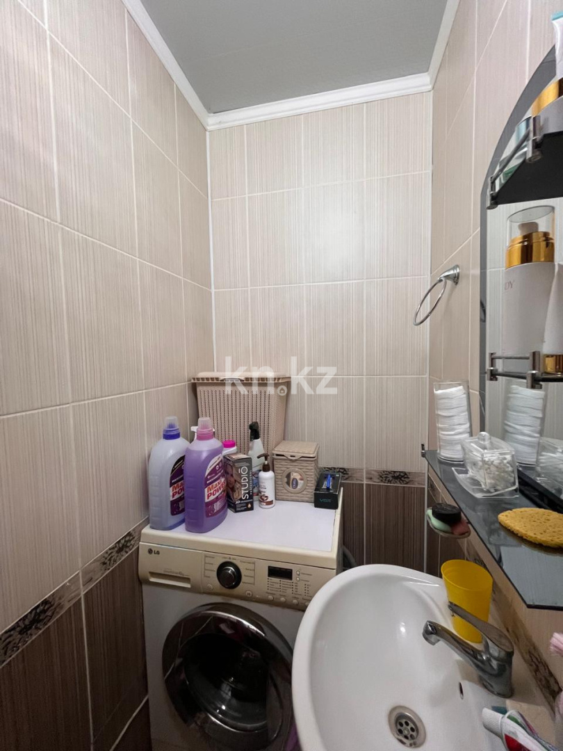 Продажа 2-комнатной квартиры, 62 м², мкр-н 19 в Караганде - фото 14