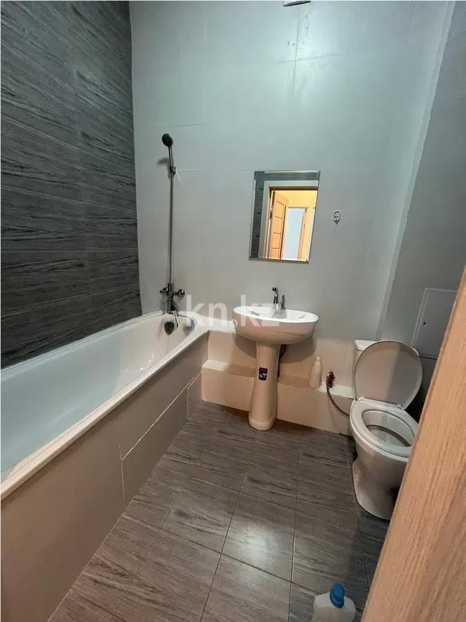 Продажа 1-комнатной квартиры, 39 м², ул. Кумисбекова, дом  4 в Астане - фото 3