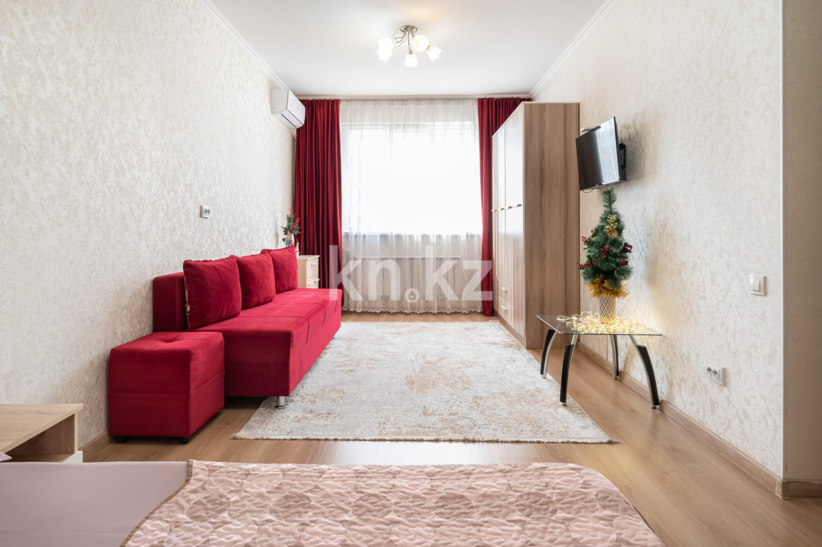 Аренда 1-комнатной квартиры посуточно, 47 м² в Алматы - фото 3