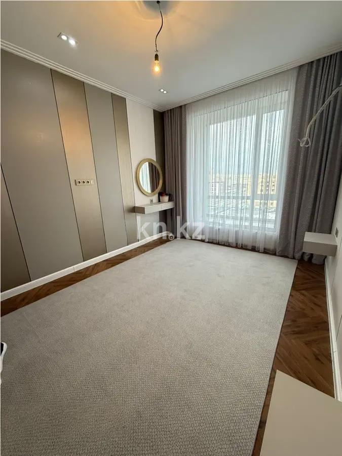 Продажа 3-комнатной квартиры, 96 м², ул. Нажимеденова, дом  26/1 в Астане - фото 2