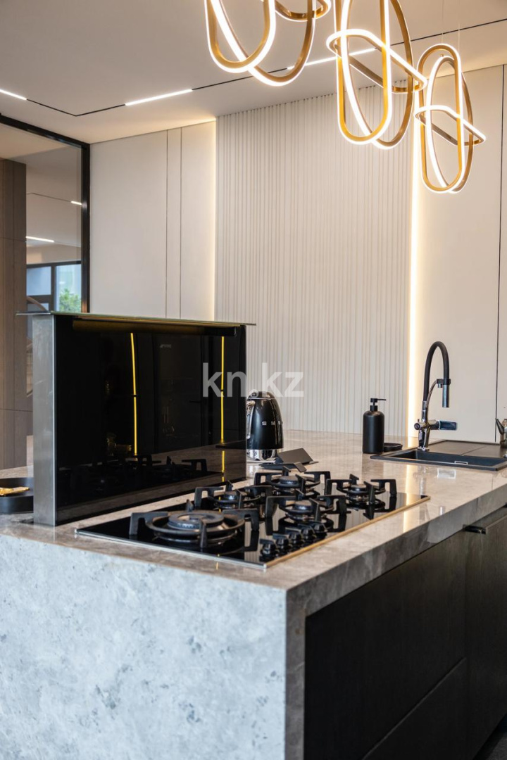 Продажа 6-комнатной квартиры, 650 м² в Алматы - фото 15