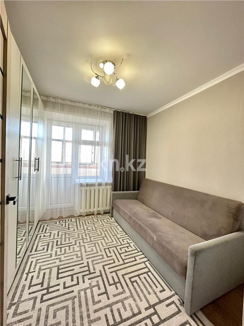 Продажа 3-комнатной квартиры, 61 м², ул. Аманжолова в Караганде - фото 8