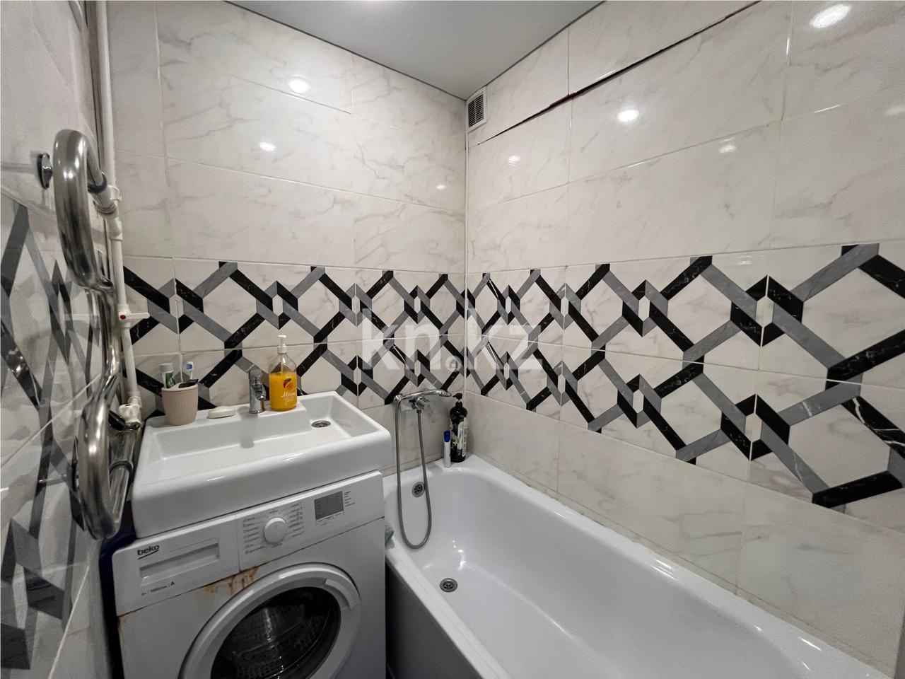 Продажа 3-комнатной квартиры, 63 м² в Караганде - фото 11