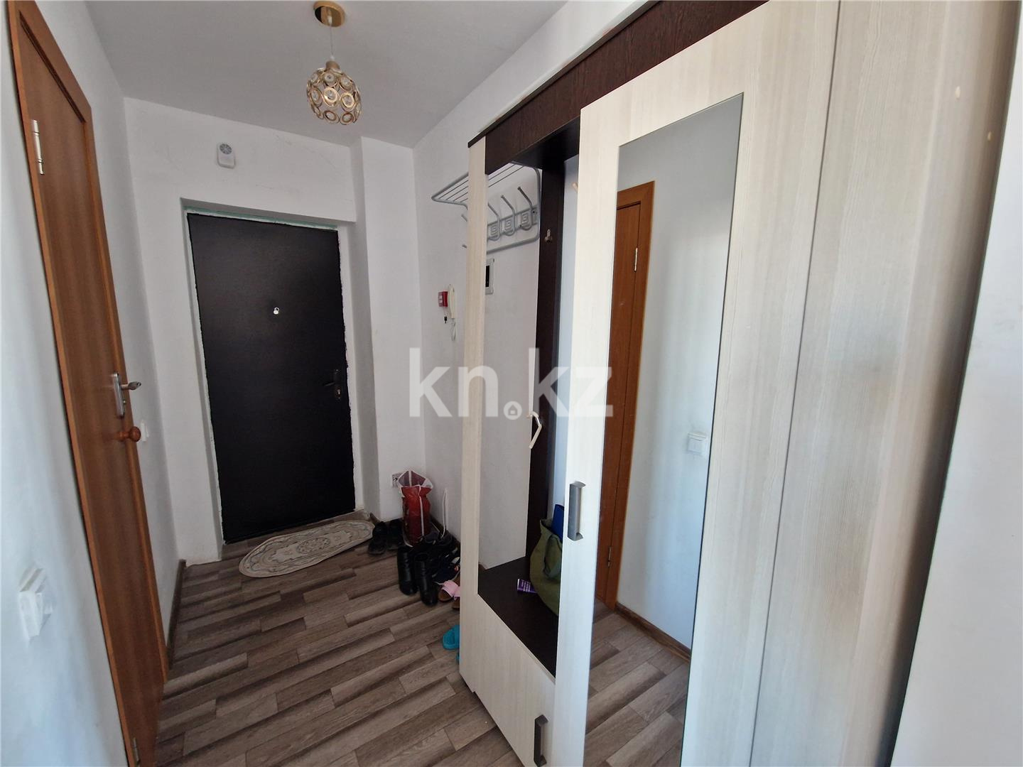 Продажа 2-комнатной квартиры, 64 м², ул. Ашимова в Караганде - фото 7