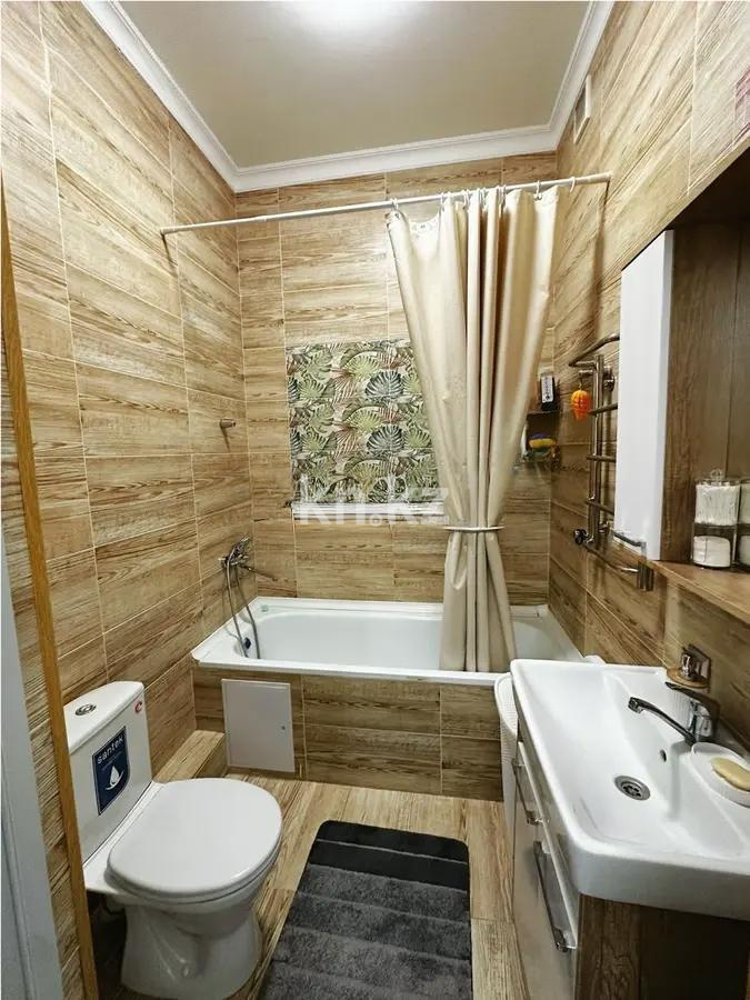 Продажа 2-комнатной квартиры, 56 м², ул. Досмухамедова, дом  20а в Алматы - фото 5