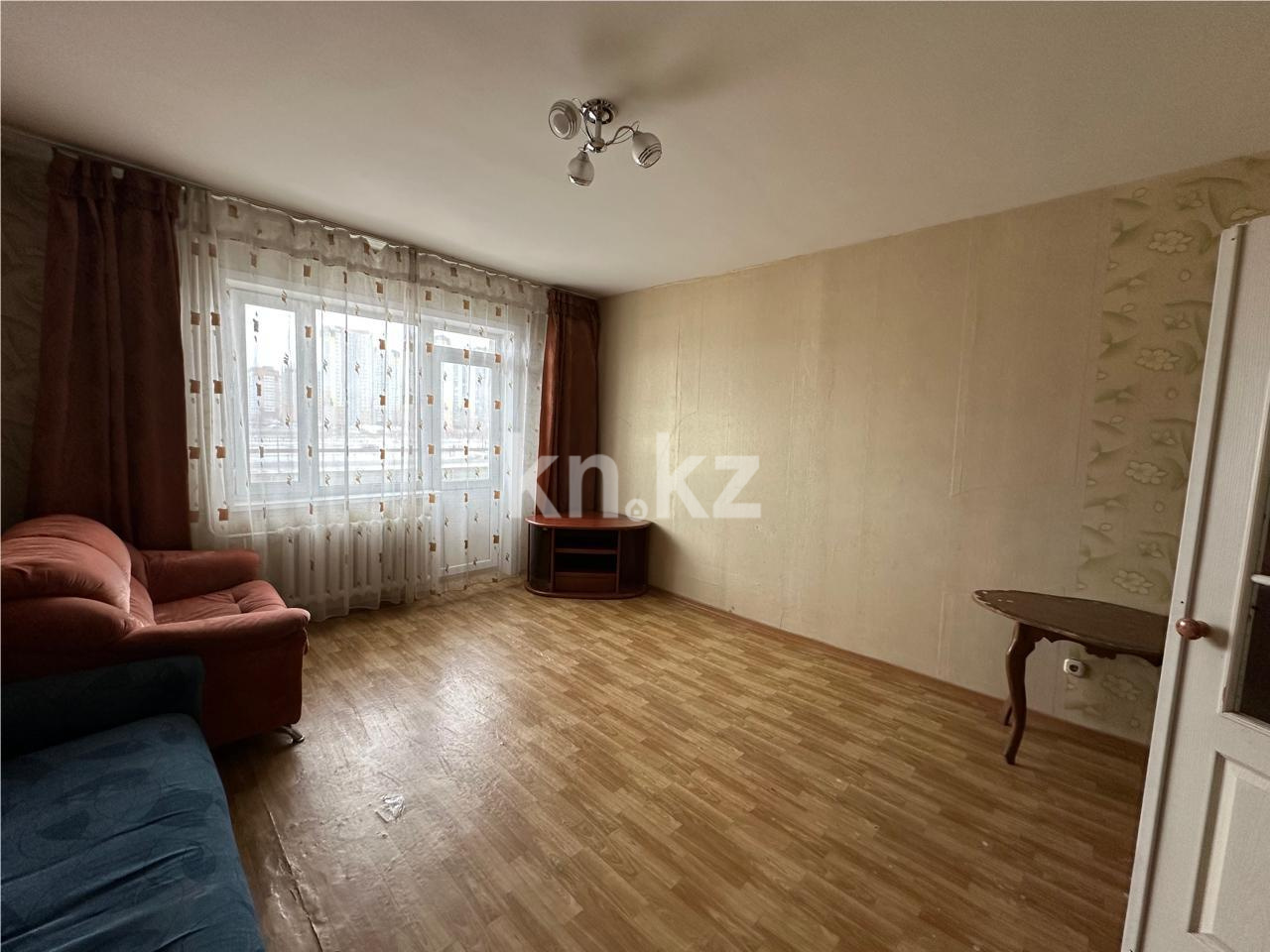 Продажа 2-комнатной квартиры, 60 м², ул. Сарыарка в Караганде - фото 2