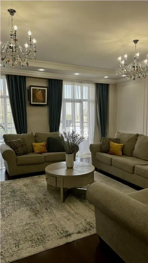 Продажа 4-комнатной квартиры, 207 м² в Алматы