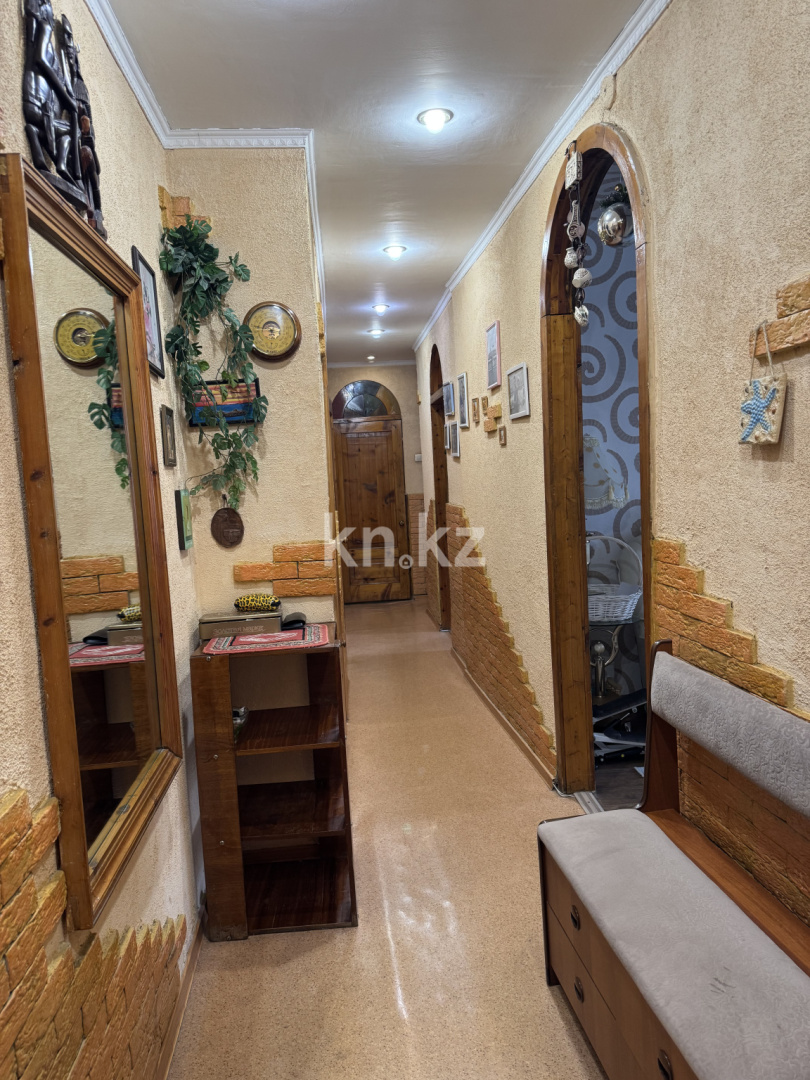 Продажа 3-комнатной квартиры, 65.8 м² в Караганде - фото 2