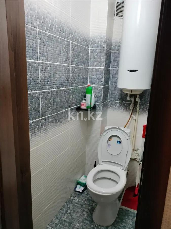 Продажа 3-комнатной квартиры, 58 м², ул. Космонавтов, дом  143 в Караганде - фото 4