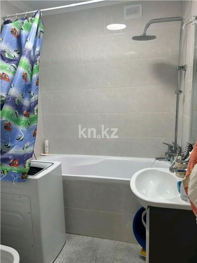 Продажа 2-комнатной квартиры, 55 м², ул. Е-181 в Астане - фото 4