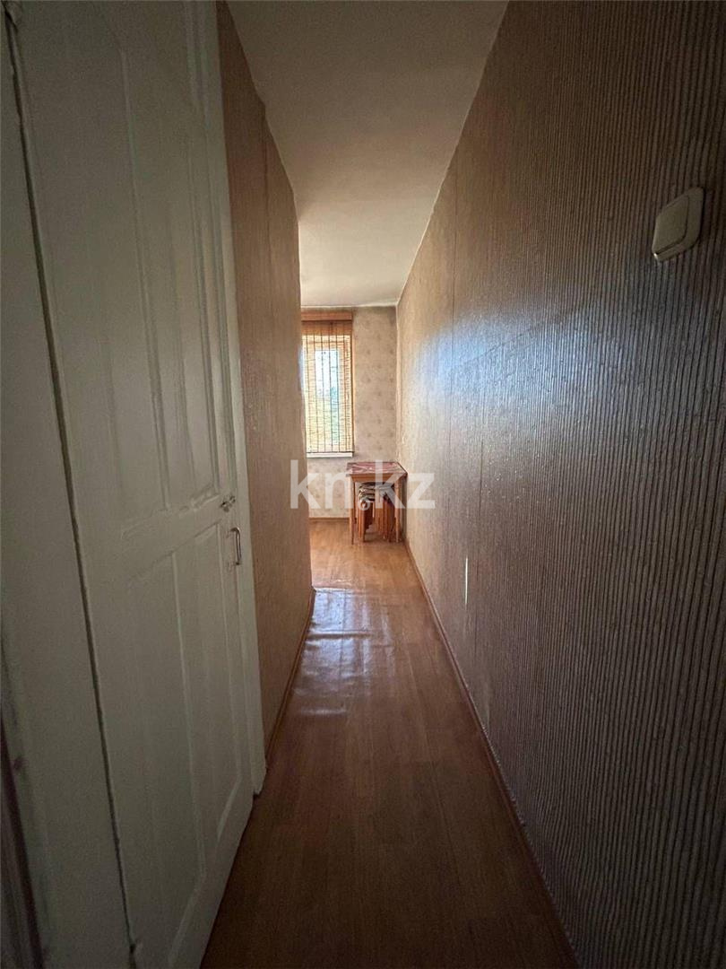 Продажа 3-комнатной квартиры, 58 м², ул. Ерубаева в Караганде - фото 13