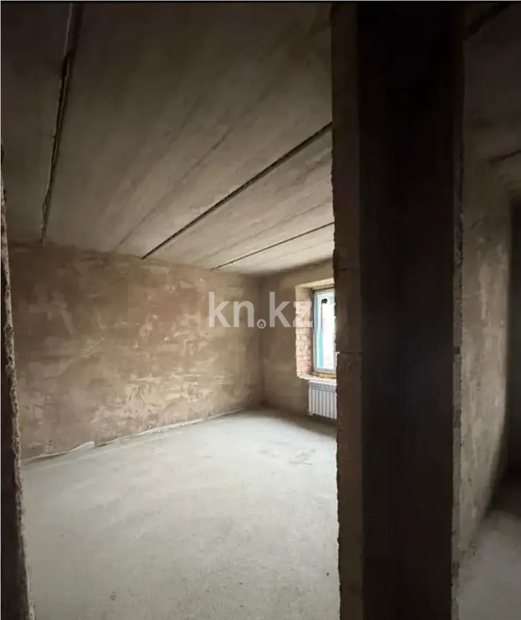 Продажа 1-комнатной квартиры, 37 м², ул. Айтматова, дом  33 стр в Астане