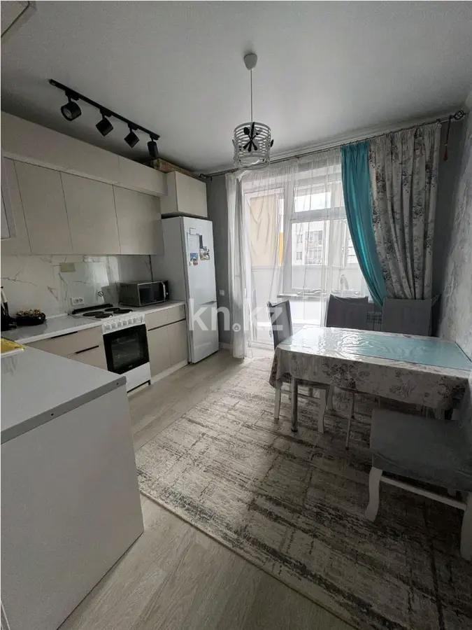 Продажа 1-комнатной квартиры, 38 м², пр. Тлендиева, дом  48 в Астане - фото 2