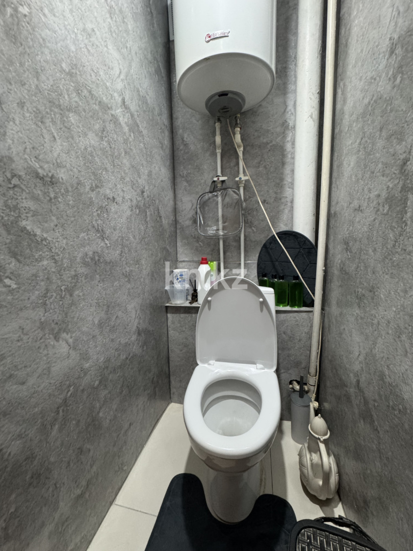 Продажа 3-комнатной квартиры, 64.3 м² в Караганде - фото 16