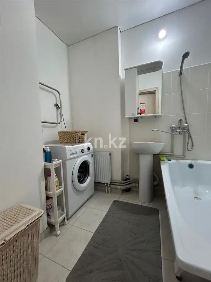 Продажа 3-комнатной квартиры, 83.1 м², ул. А-105, дом  20/1 в Астане - фото 4