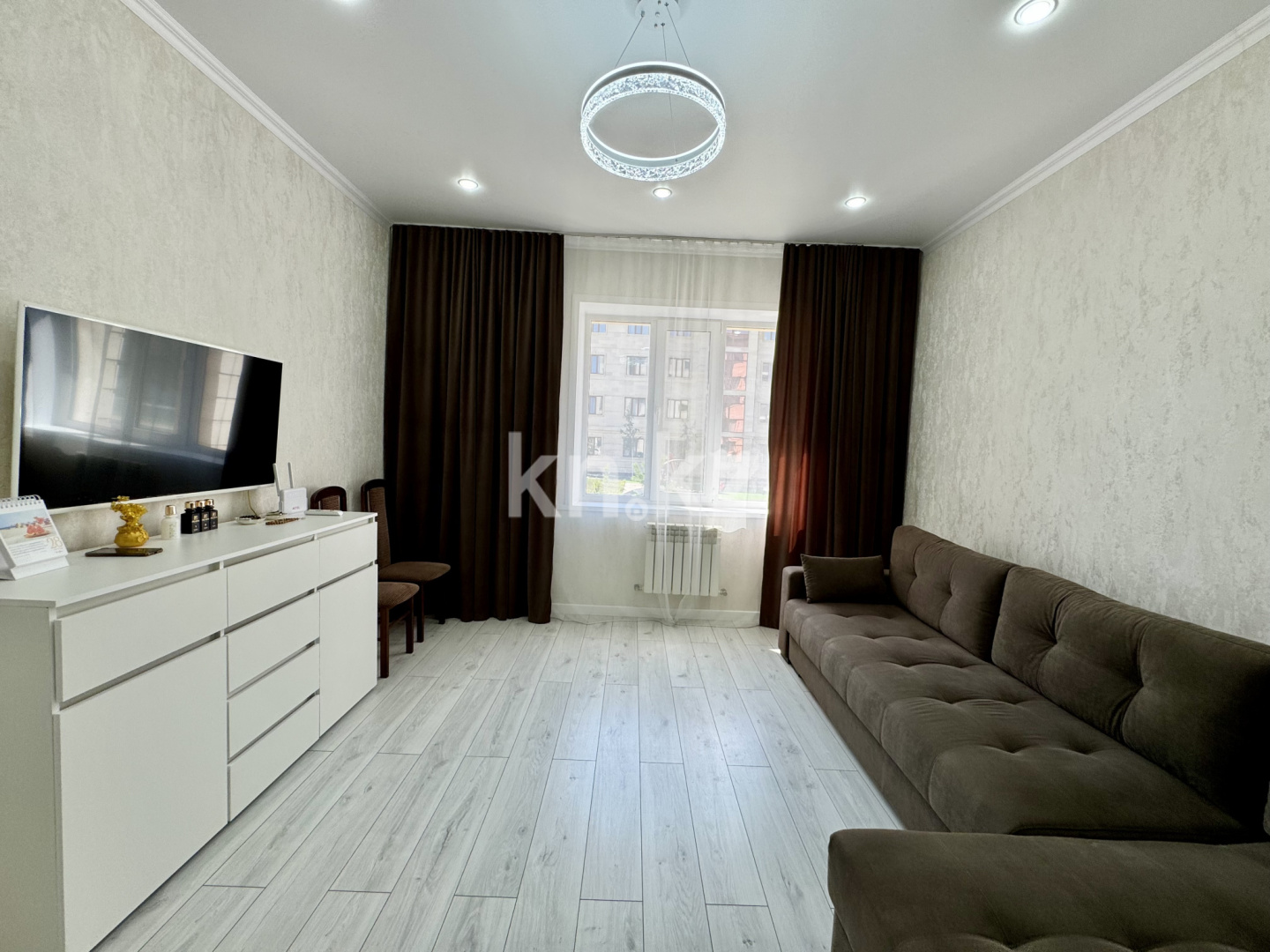 Продажа 2-комнатной квартиры, 65 м², ул. Муканова, дом  51/8 в Караганде