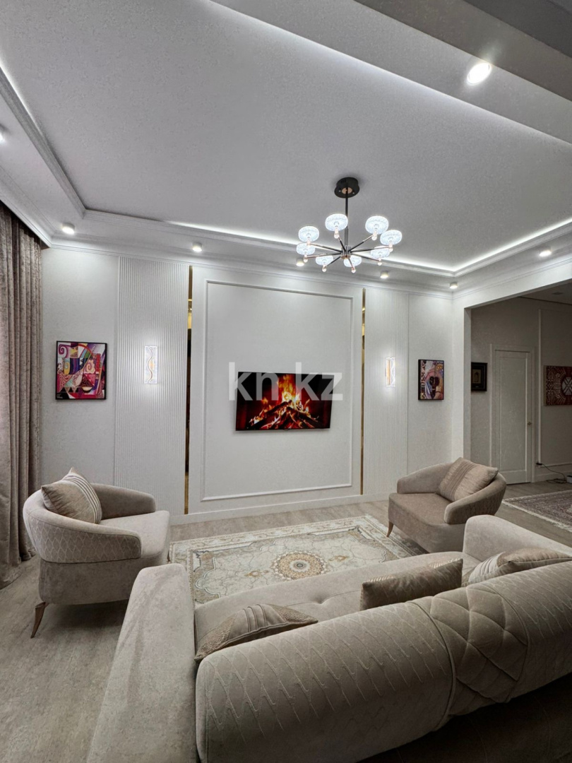 Продажа 5-комнатной квартиры, 187 м², 18А, дом  3 в Актау - фото 3