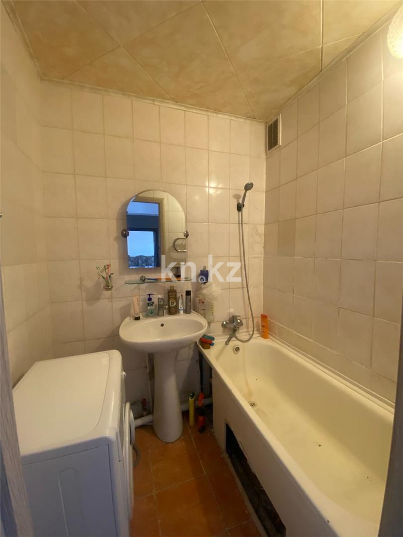 Продажа 2-комнатной квартиры, 53 м², ул. Гапеева в Караганде - фото 12