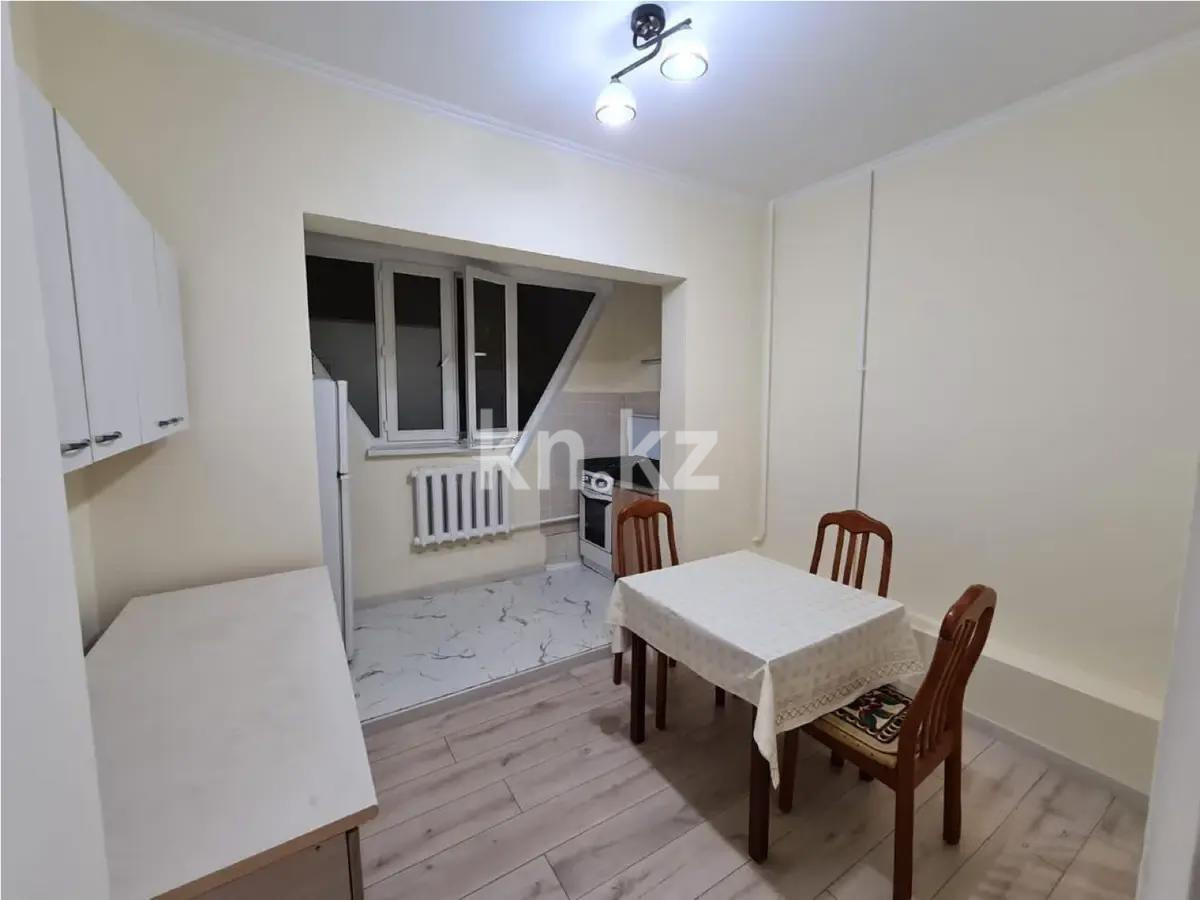 Продажа 2-комнатной квартиры, 55 м², ул. Толе би, дом  164 в Алматы - фото 3