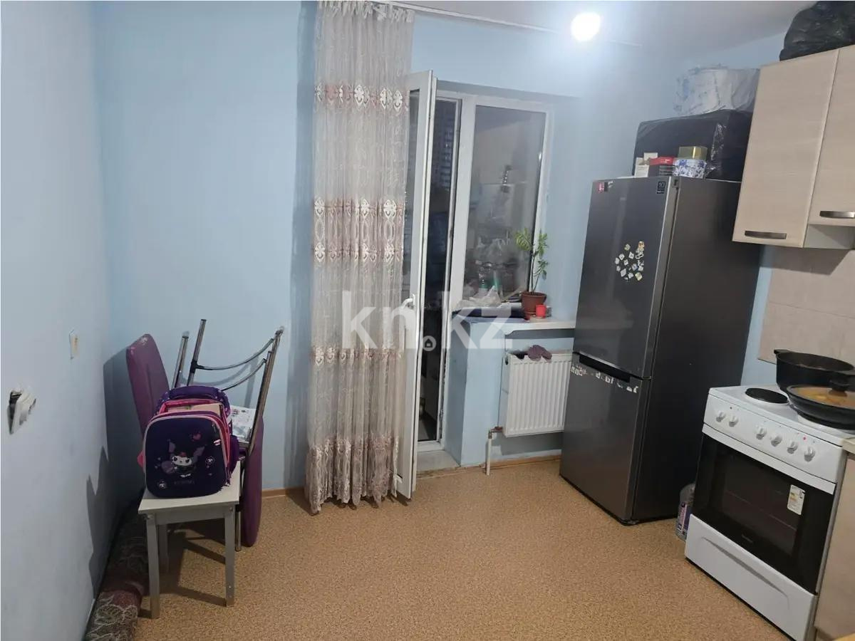 Продажа 1-комнатной квартиры, 33 м², пр. Кошкарбаева, дом  39 в Астане - фото 3