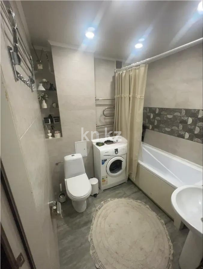 Продажа 3-комнатной квартиры, 59.9 м², пр. Тауелсыздык, дом  4/1 в Астане - фото 5