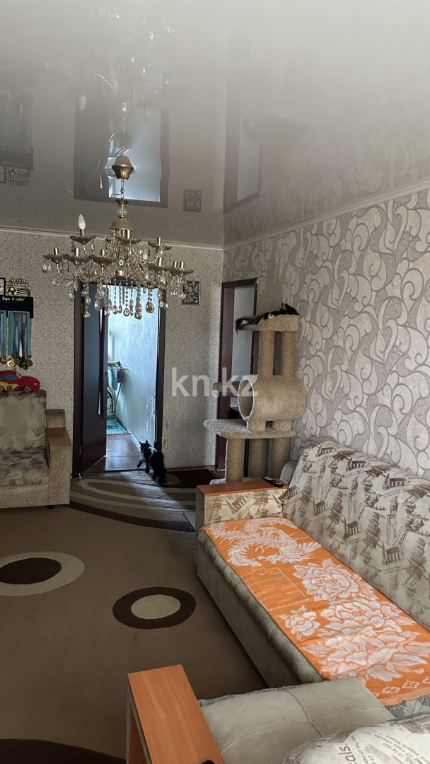 Продажа 2-комнатной квартиры, 45 м², 6 мкр., дом  52 в Темиртау - фото 2