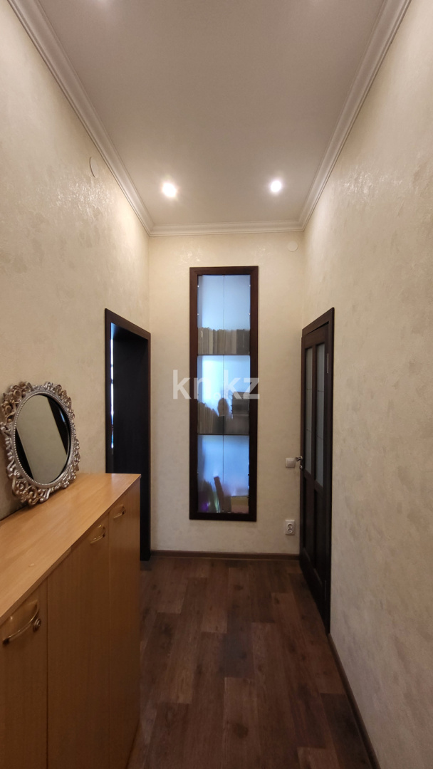 Продажа 1-комнатной квартиры, 41.3 м², ул. Абая, дом  7 в Караганде - фото 12