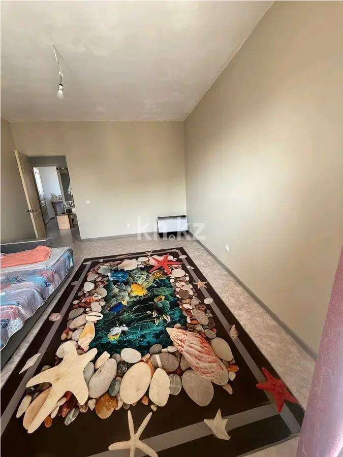 Продажа 3-комнатной квартиры, 82 м², ул. Кунаева, дом  336 в Алматы - фото 2