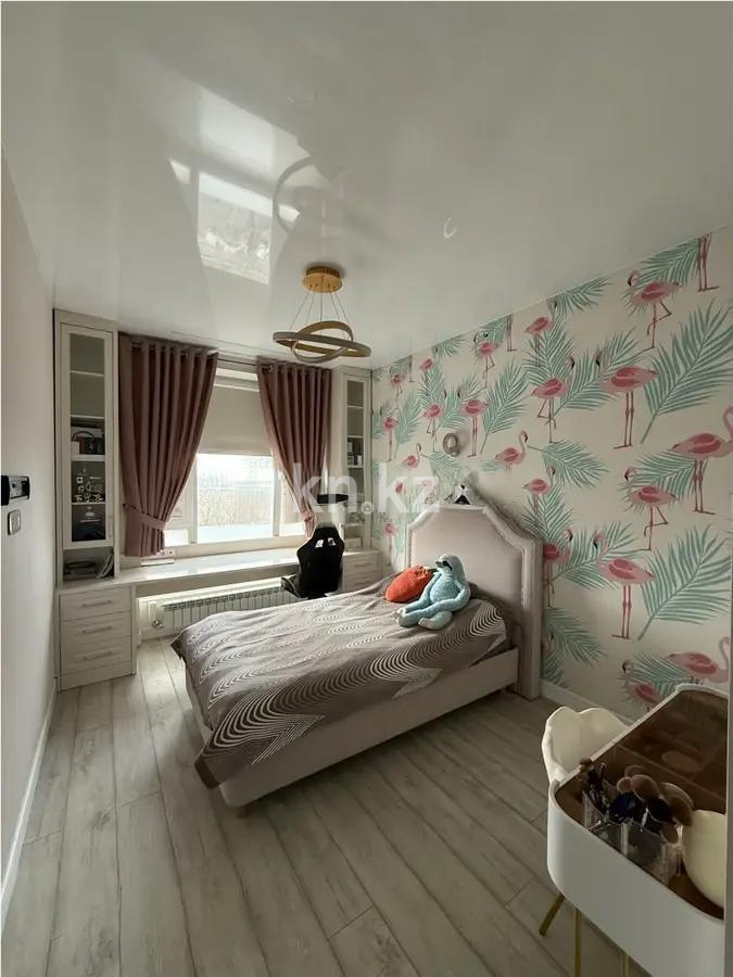 Продажа 4-комнатной квартиры, 120 м², ул. Манаса, дом  22/2 в Алматы - фото 2