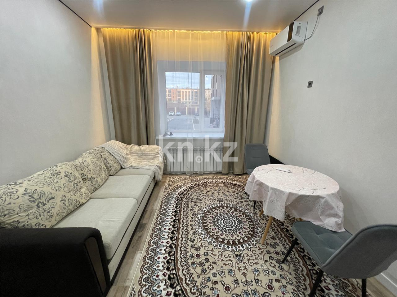 Продажа 2-комнатной квартиры, 42 м², ул. Муканова в Караганде