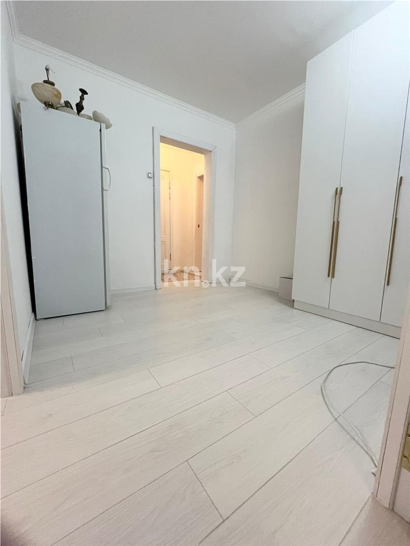 Продажа 3-комнатной квартиры, 64 м², мкр-н Степной-2 в Караганде - фото 16