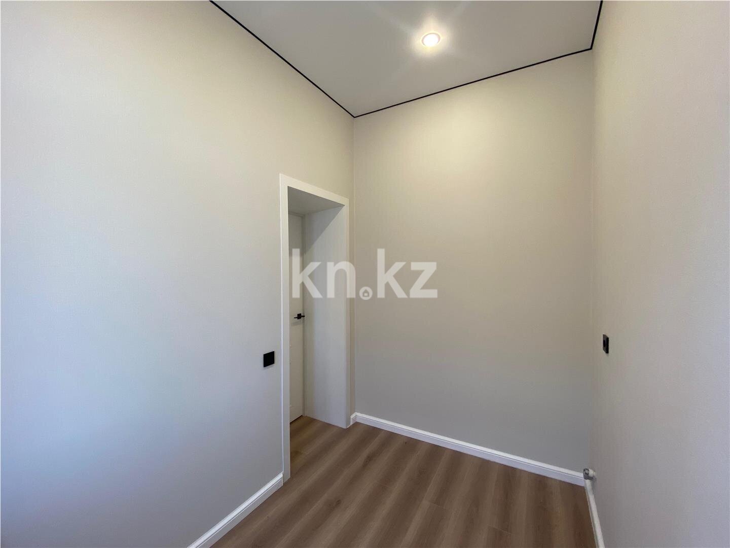 Продажа 3-комнатной квартиры, 90 м² в Караганде - фото 9