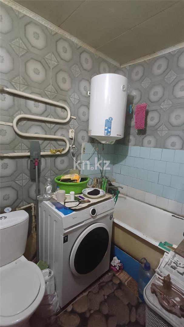 Продажа 3-комнатной квартиры, 61 м², мкр-н 14 в Караганде - фото 5