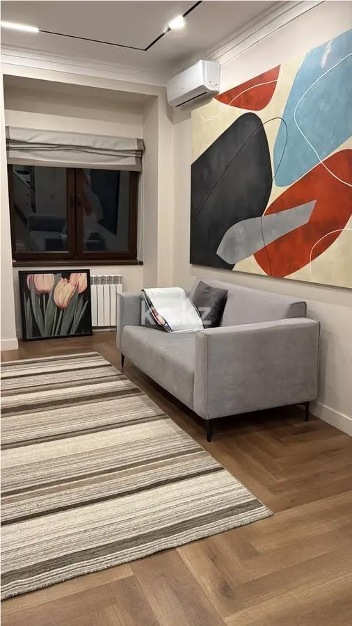 Продажа 2-комнатной квартиры, 67.5 м², ул. Омаровой, дом  25/1 в Алматы