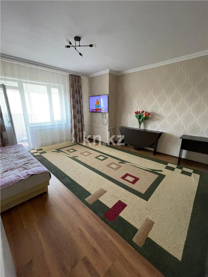 Продажа 2-комнатной квартиры, 61 м² в Караганде