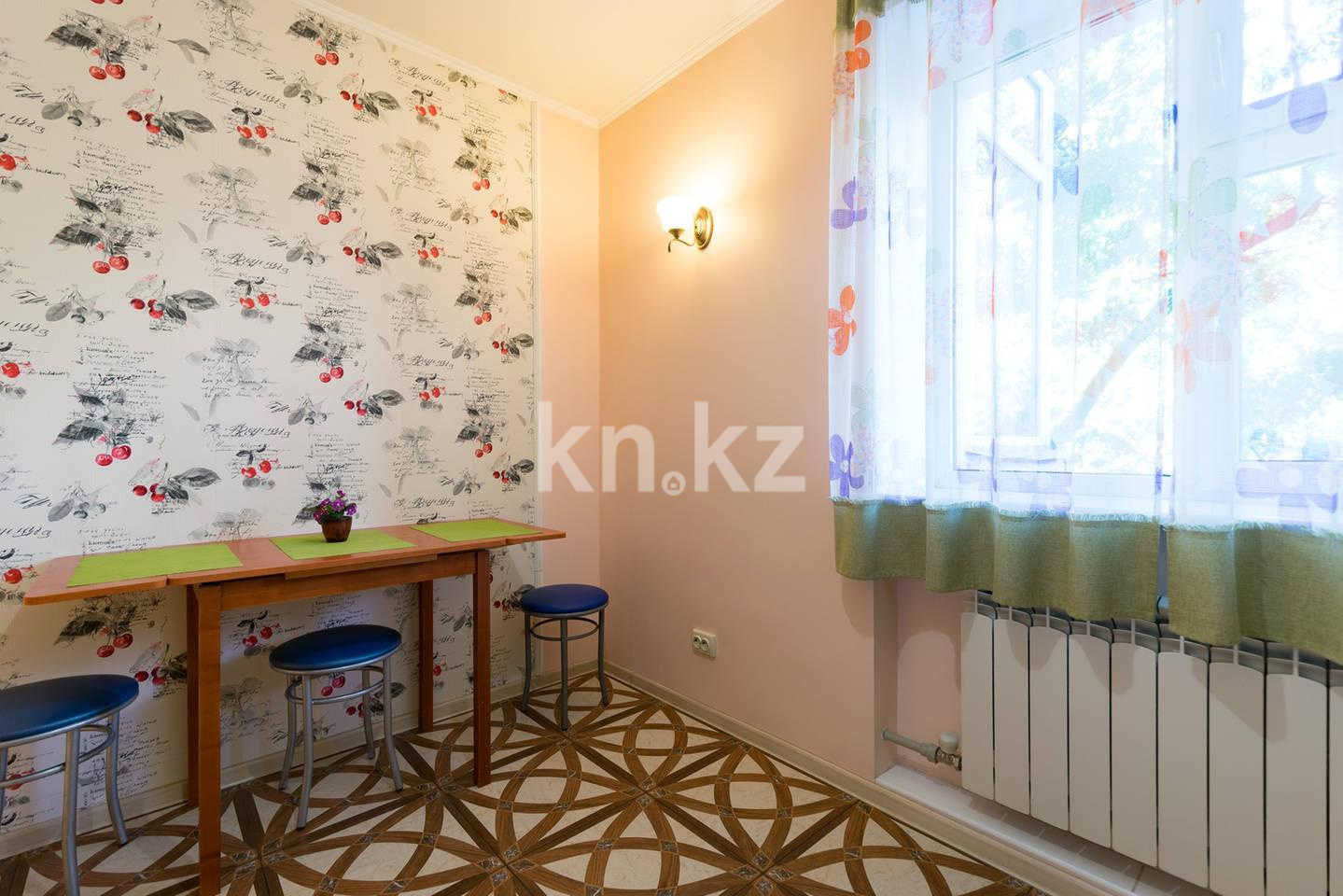 Аренда 2-комнатной квартиры посуточно, 48 м², ул. Наурызбай батыра, дом  63 - ул. Казыбек би в Алматы - фото 8