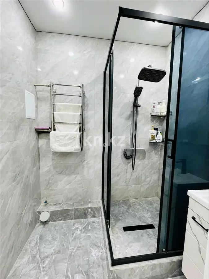 Продажа 2-комнатной квартиры, 73.3 м² в Алматы - фото 4